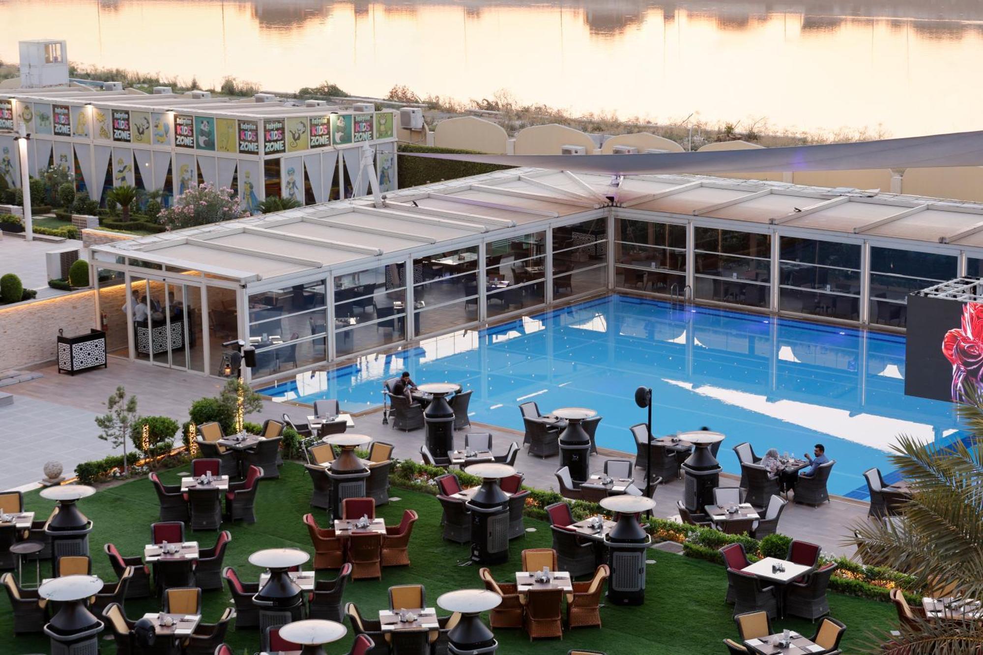 Babylon Rotana Hotel Baghdād Exterior foto